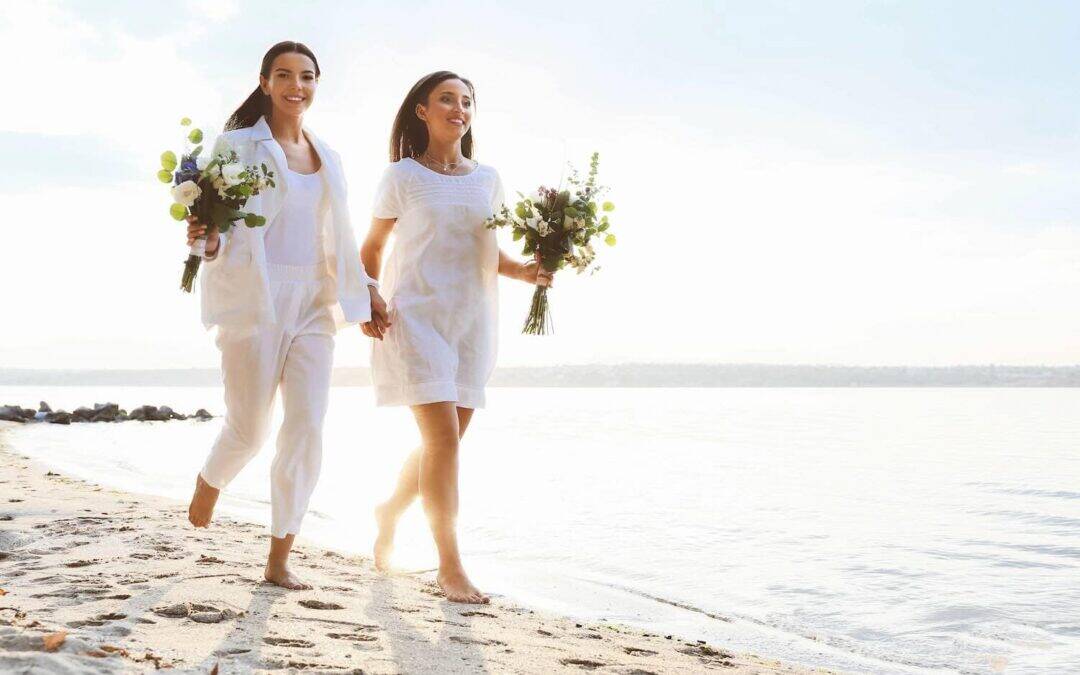 Fall and Winter Destination Wedding Trends and Decor Ideas for Beach Venues