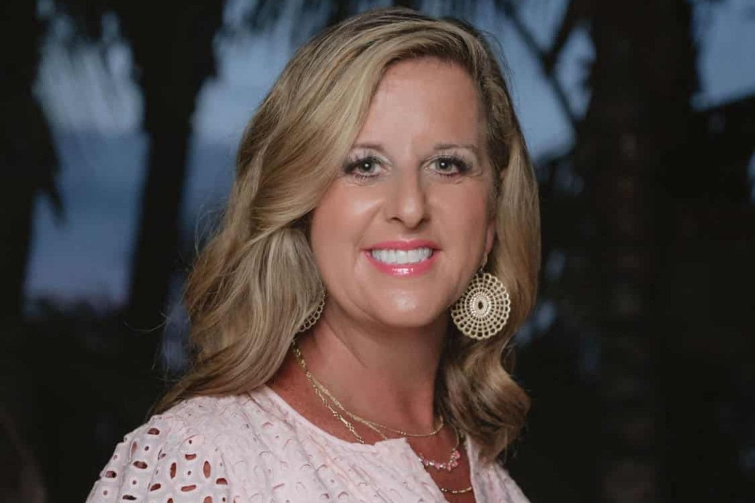 Kim Goldstein of Journeys Inc. Honored at AIC Hotel Group’s 2025 Showstopper Awards